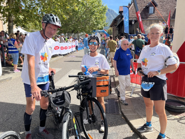 Un immense merci à Energyplus pour les tee-shirts de la cohésion